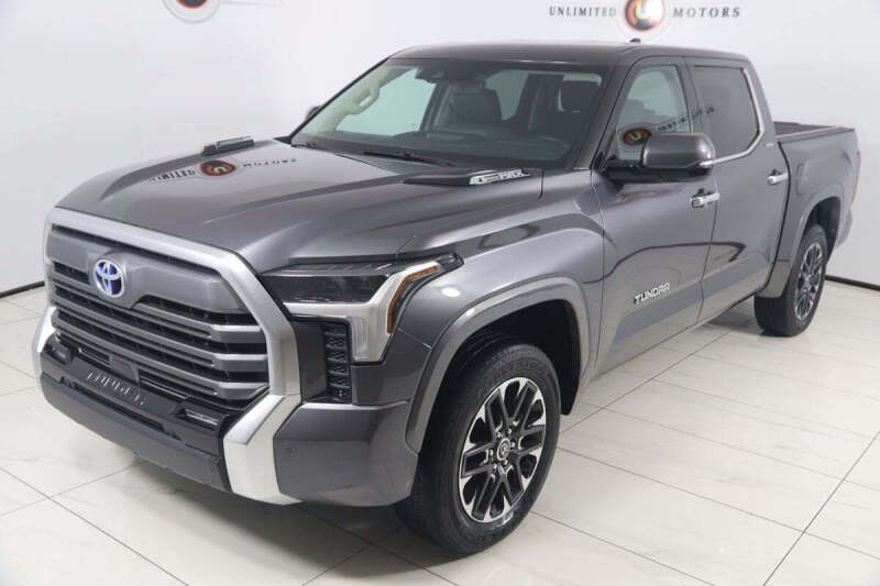 2023 Toyota Tundra Limited HV