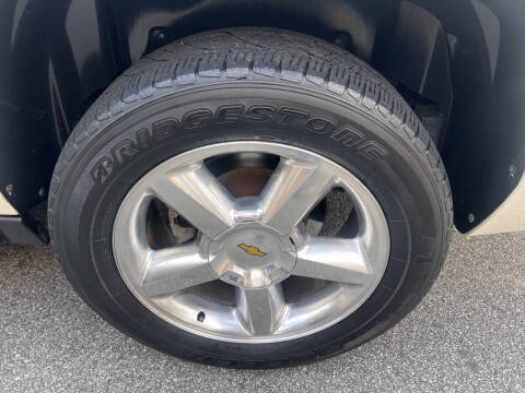 2011 Chevrolet Suburban LTZ