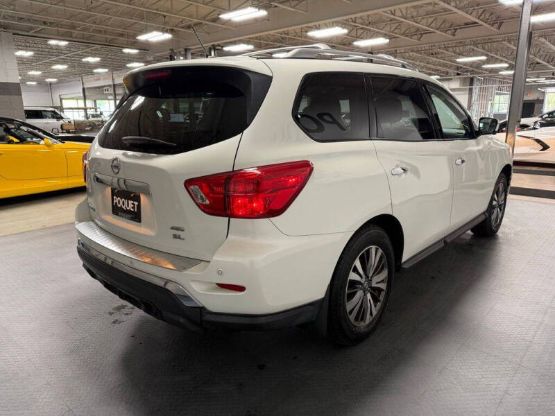 2017 Nissan Pathfinder SL