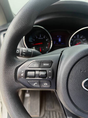 2019 Kia Sedona LX