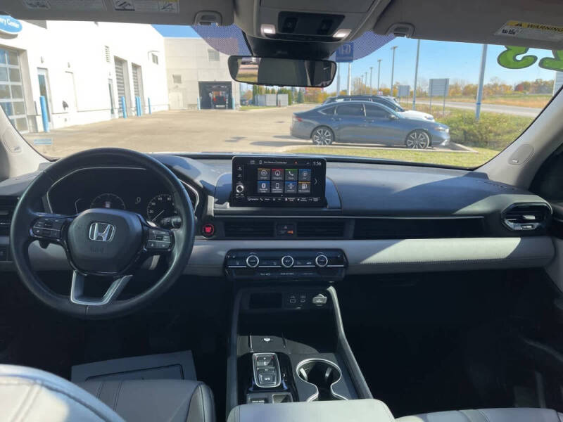 2023 Honda Pilot Touring