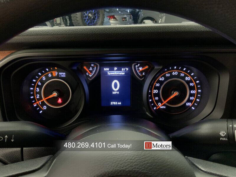 2025 Jeep Gladiator NightHawk