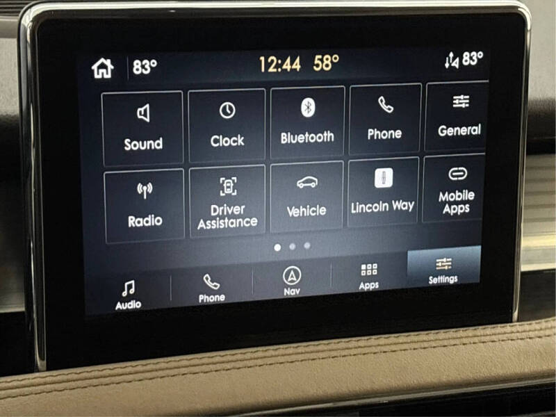 2022 Lincoln Corsair Standard