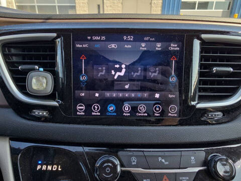 2018 Chrysler Pacifica Touring L