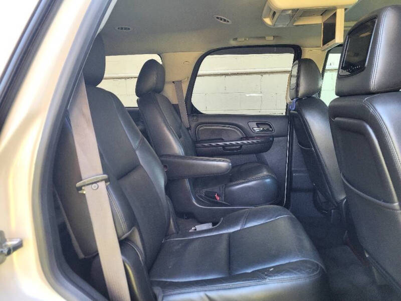 2013 Cadillac Escalade Premium