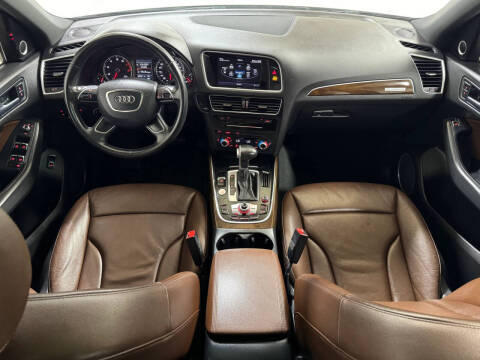 2017 Audi Q5 2.0T quattro Premium Plus