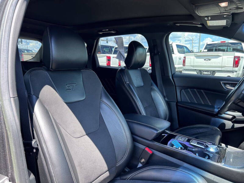 2019 Ford Edge ST