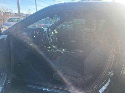 2013 Dodge Challenger SXT