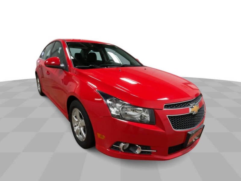 Used 2014 Chevrolet Cruze 1LT with VIN 1G1PC5SB0E7159111 for sale in Hazel Green, WI