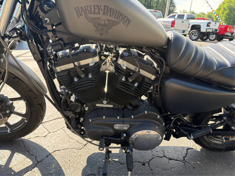 2018 Harley-Davidson Iron 883