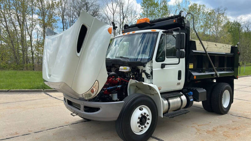 2018 International DuraStar 4300