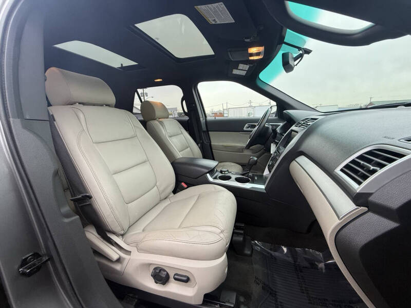 2012 Ford Explorer XLT