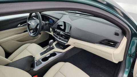 2025 Cadillac CT4 Premium Luxury