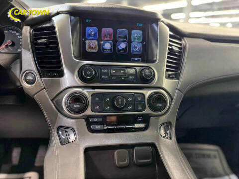 2017 Chevrolet Suburban LT