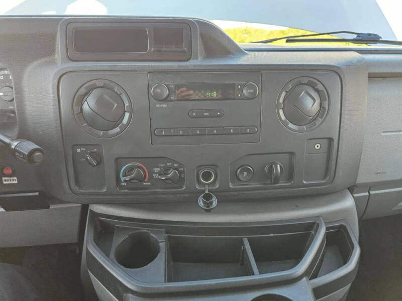 2013 Ford E-Series E-150