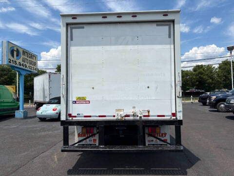 2018 Isuzu NPR-HD