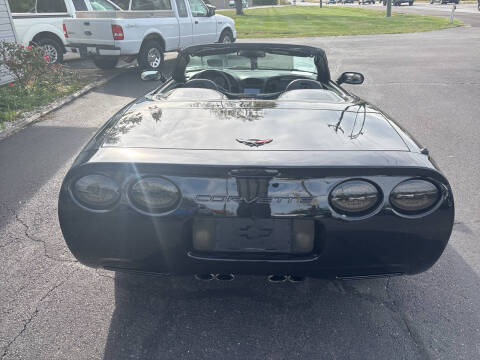 2004 Chevrolet Corvette