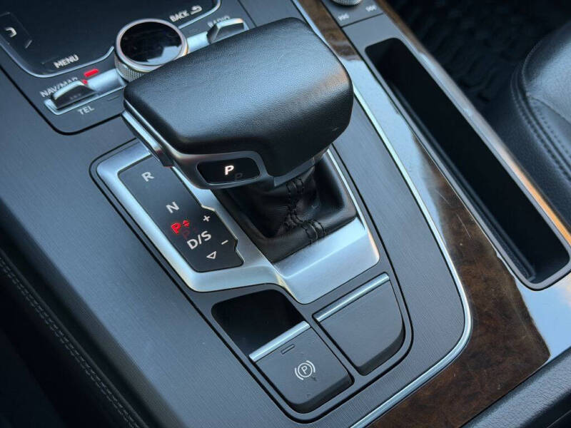 2019 Audi Q5 quattro Premium Plus 45 TFSI