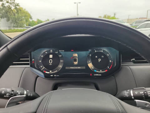 2023 Land Rover Range Rover P400 SE