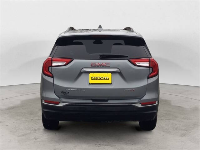 2023 GMC Terrain AT4