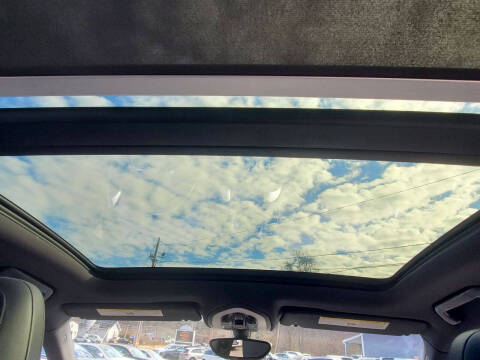 2017 Porsche Cayenne Platinum Edition