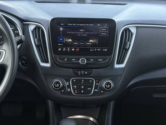 2022 Chevrolet Malibu LT