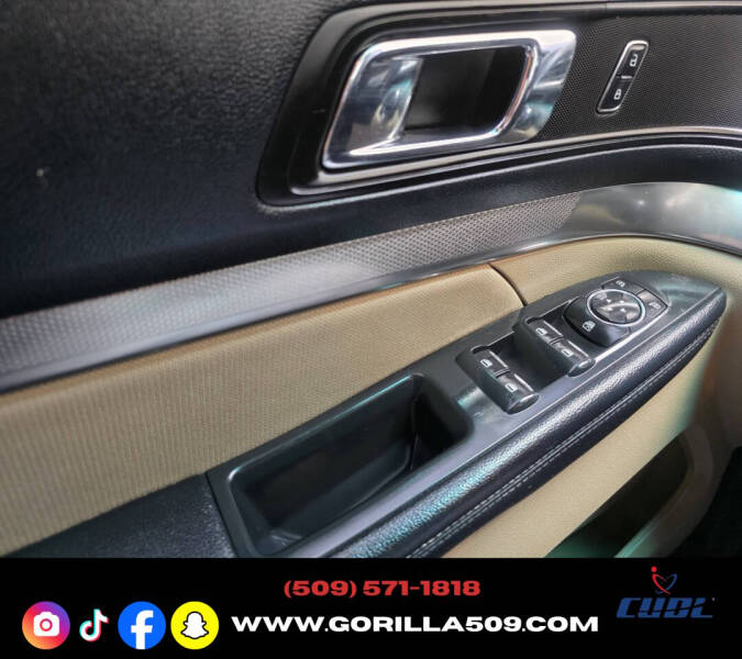 2016 Ford Explorer