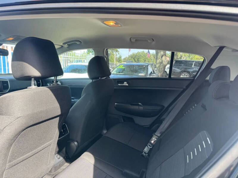 2021 Kia Sportage LX