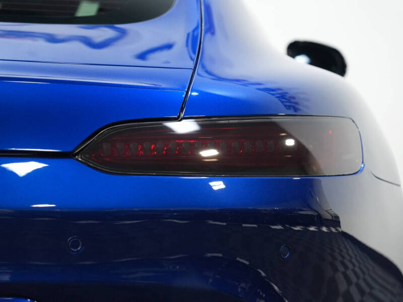 2017 Mercedes-Benz AMG GT