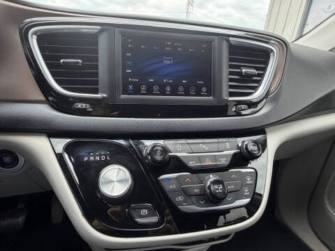 2019 Chrysler Pacifica Touring L