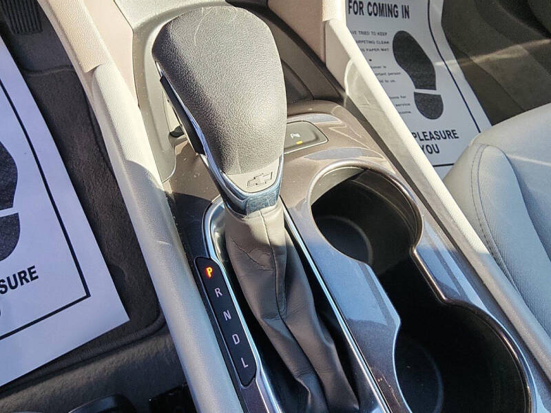 2025 Chevrolet Malibu LS