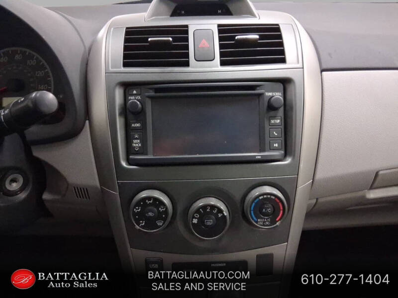 2013 Toyota Corolla LE