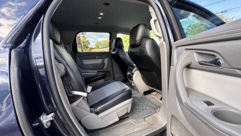 2016 GMC Acadia SLE-2