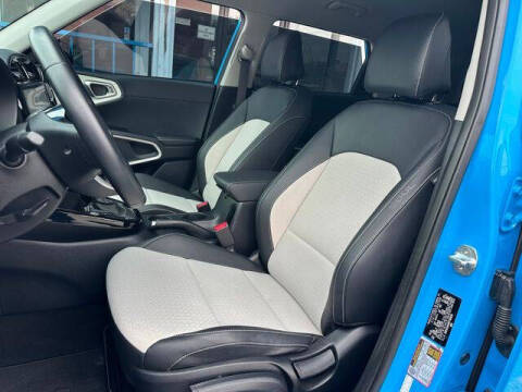 2023 Kia Soul GT-Line