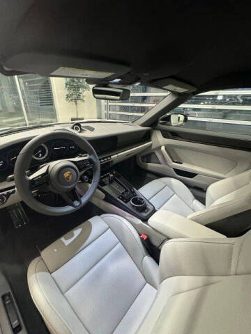 2023 Porsche 911 Targa 4 GTS