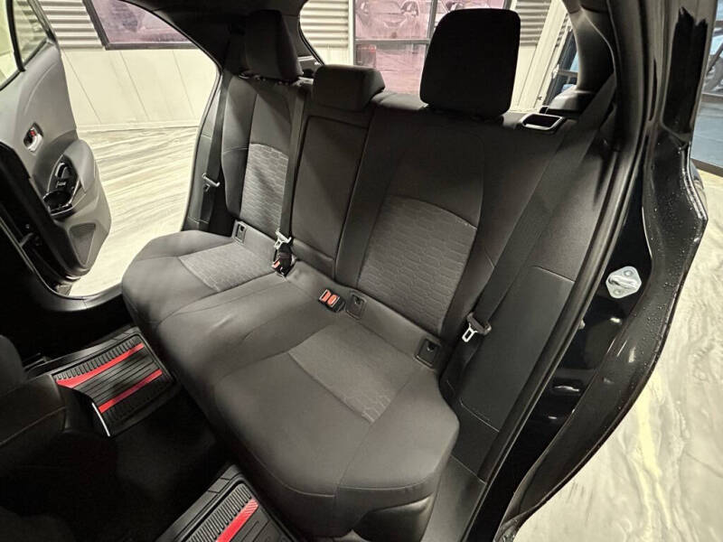 2022 Toyota Corolla Hatchback SE