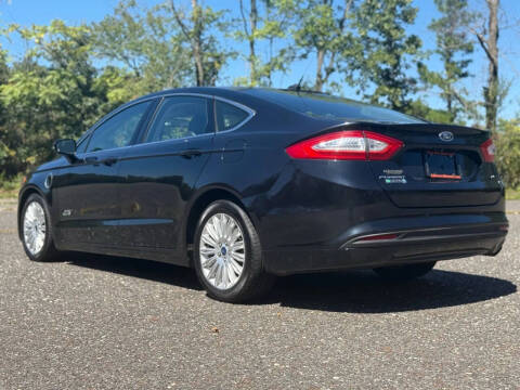 2016 Ford Fusion Energi SE Luxury