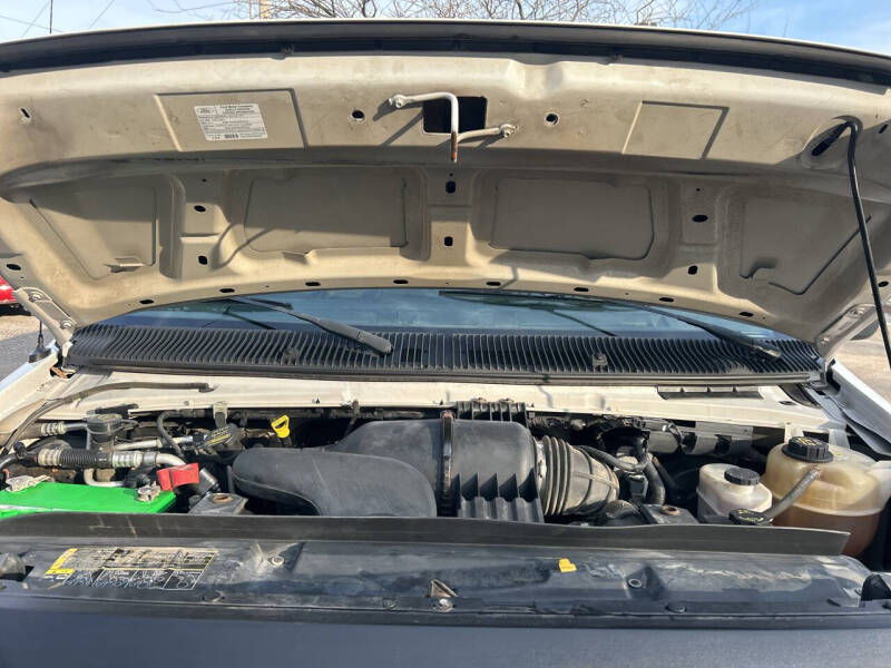 2010 Ford E-Series E-150