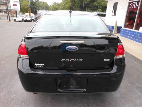 2010 Ford Focus SES