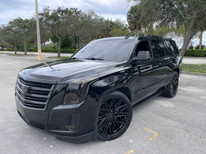 Used 2018 Cadillac Escalade Platinum with VIN 1GYS4DKJ3JR363927 for sale in Pompano Beach, FL