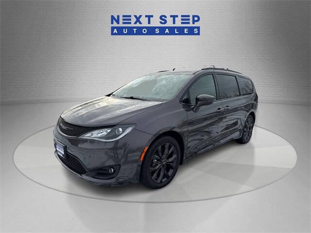 2018 Chrysler Pacifica for sale at Next Step Auto Sales LLC in Kirtland, OH