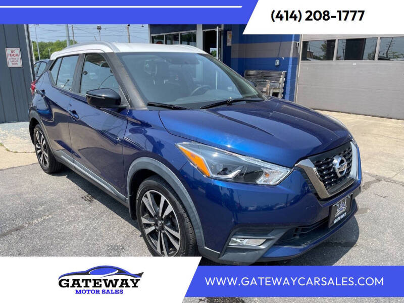 2019 Nissan Kicks SR