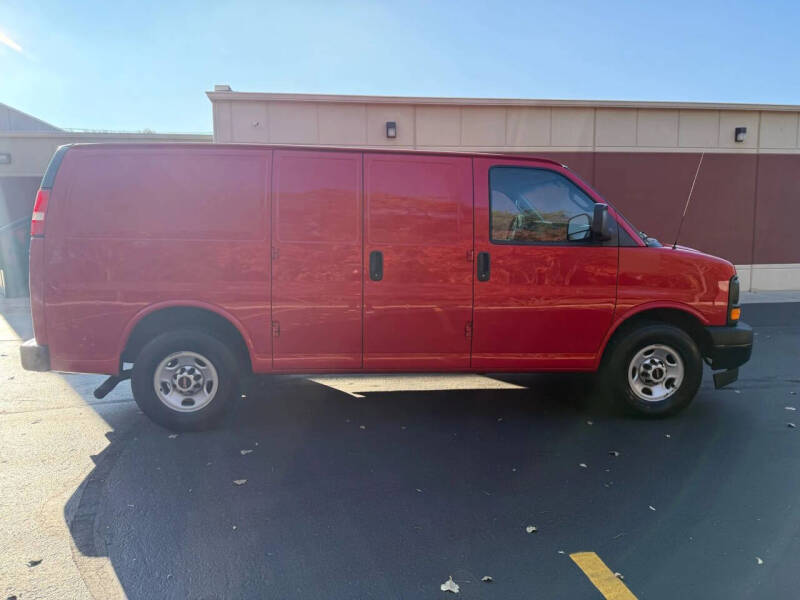 2017 GMC Savana 3500