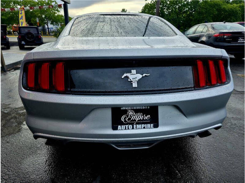 2015 Ford Mustang V6