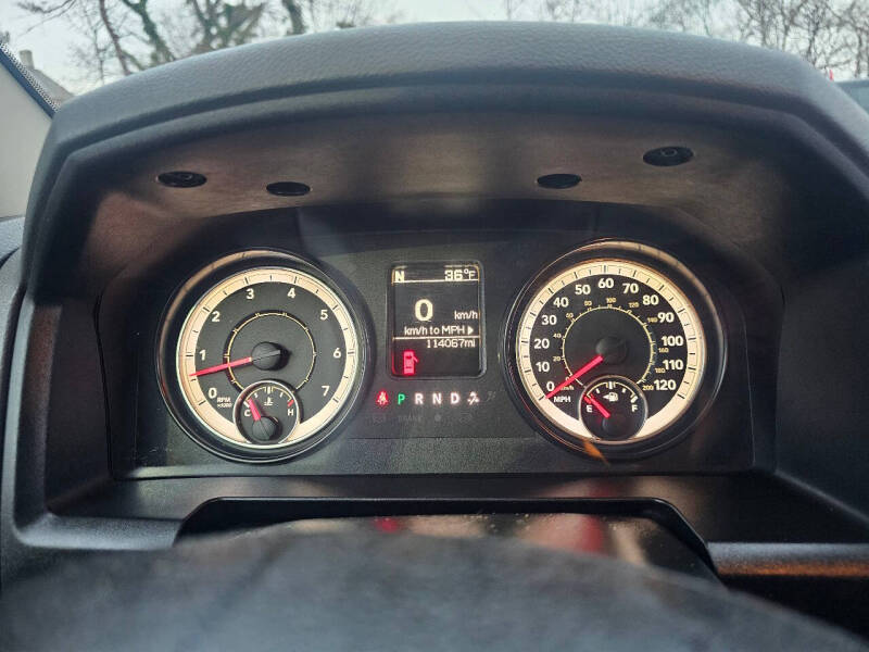 2016 RAM 1500 Express