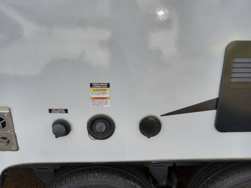 2022 Forest River Wildwood FSX