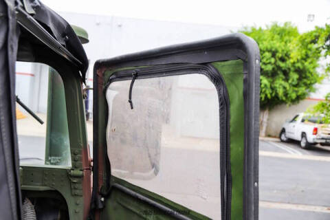 2018 AM General Hummer