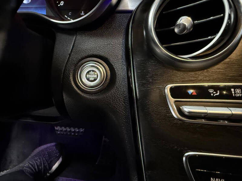 2019 Mercedes-Benz C-Class C 300