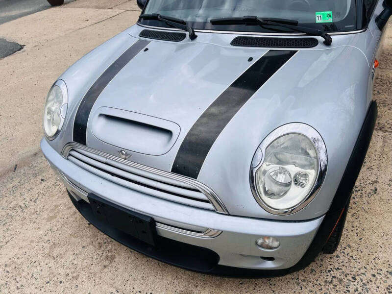 2004 MINI Cooper S