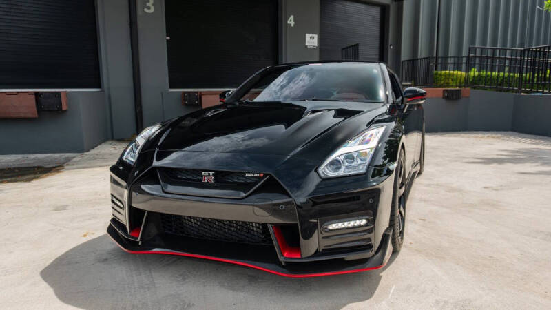 2017 Nissan GT-R NISMO